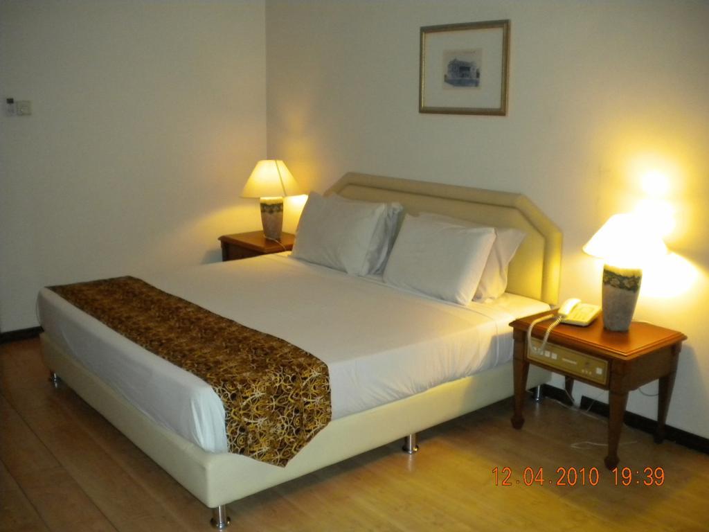 Regal Court Hotel Kuching Camera foto